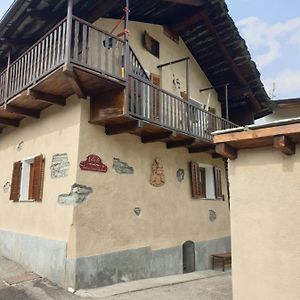 Bed and Breakfast Antica casa occitana Sampeyre Exterior photo