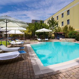 Hotel Parma&Congressi Exterior photo