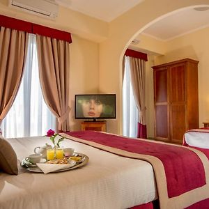 Marini Park Hotel Castel di Leva Exterior photo
