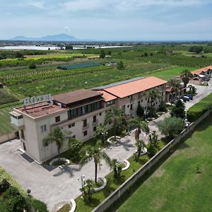 Hotel Tempio Lago Patria Exterior photo