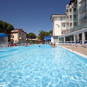 Hotel Buratti Cervia Exterior photo