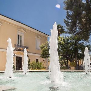 Regis Resort & Wellness Turrivalignani Exterior photo
