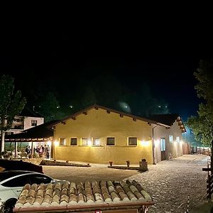 Bed and Breakfast Da Rossella Tufo Basso Exterior photo