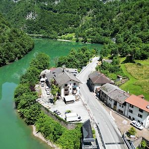 Albergo Al Lago Imer Exterior photo