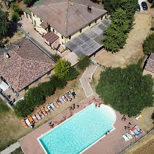 Bed and Breakfast Casale Del Gufo Chiaravalle Exterior photo