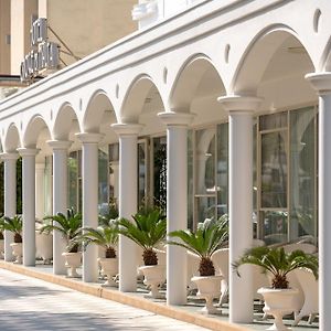 Hotel Croce Di Malta E Mexico Cesenatico Exterior photo