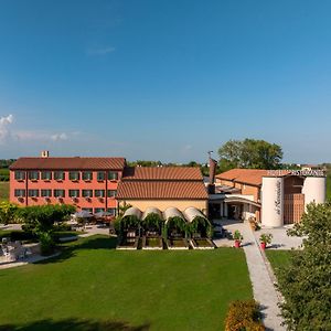 Hotel Borgo Ronchetto Relais&Gourmet Salgareda Exterior photo