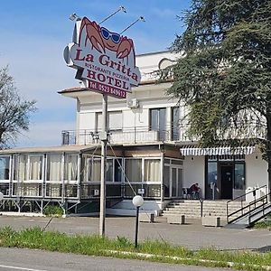 Hotel La Gritta Castel San Giovanni  Exterior photo