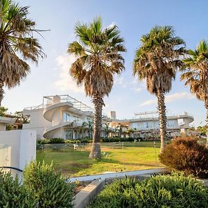Jonium Hotel - Amazing Sea View And Swimming Pool Pulsano Exterior photo