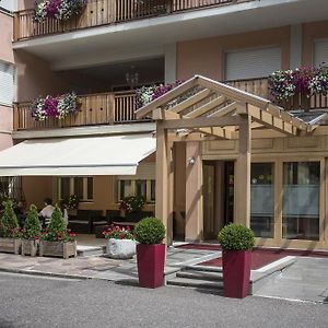 Park Hotel Sacro Cuore Cavalese Exterior photo