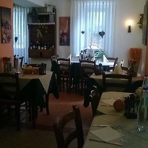 Bed and Breakfast La Favorita Lozzo Cadore Room photo