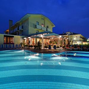 Hotel Junior Ca' di Valle Cavallino-Treporti Exterior photo
