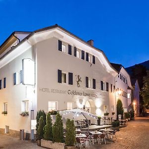 Hotel Goldener Löwe - Anno 1773 Silandro Exterior photo