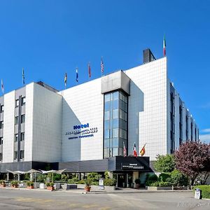 Hotel Bologna Airport Exterior photo