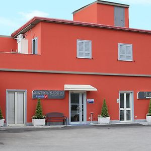 Bed And Breakfast Aereoparking Napoli Exterior photo