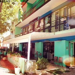 Hotel Camay Cesenatico Exterior photo