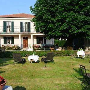 Villa Le Rose Cavour Exterior photo