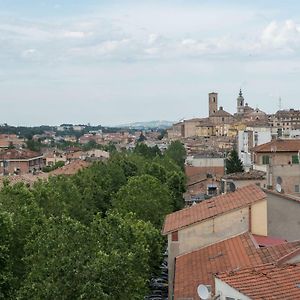 Bed and Breakfast A Due Passi Dal Cielo Jesi Exterior photo