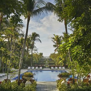 The Ocean Club, A Four Seasons Resort, Bahamas Creek Village Exterior photo