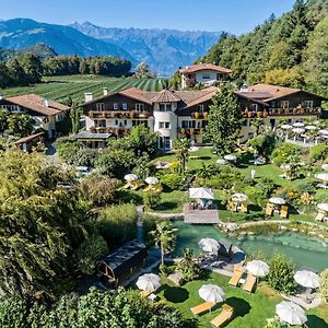 Alpwellhotel Burggraefler Tesimo Exterior photo